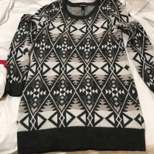 Express Gray and light pink sweater